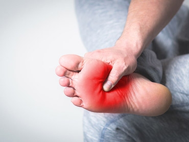 What Is Foot Cramps and How to Treat It